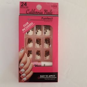 California Nails Press On 24pcs Glue Included